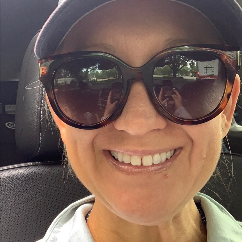 Meet your Posher, Margot